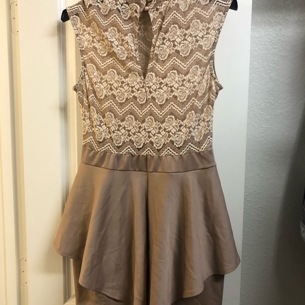 2bbebe nude color peplum dress